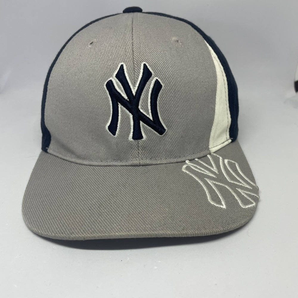 New York Yankees Hat Fan Favorite Baseball Cap Youth/Kids Gray Trucker Hat‎